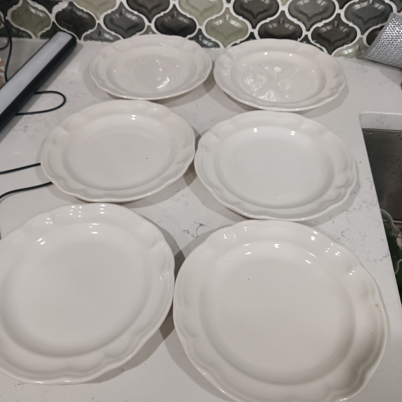 6 Pfaltzgraff Classic White Dinner Plates - Picture 6 of 6
